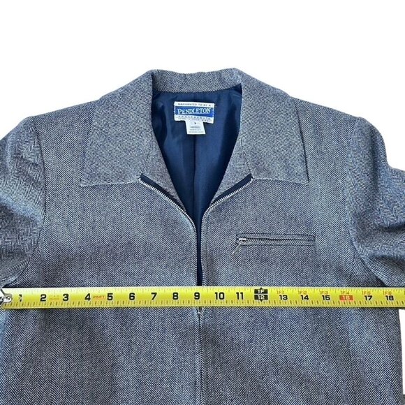 Vintage Pendleton Women's 100% Virgin Wool Jacket Size 8 in Gray Herringbone - Picture 5 of 8